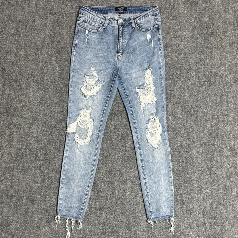 Judy Blue Light Blue Distressed Skinny Jeans